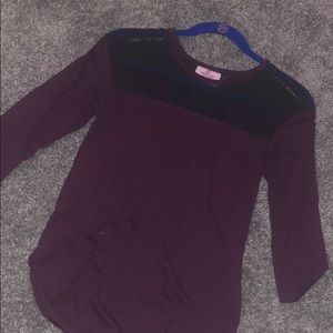 Maroon and mesh mid sleeve top